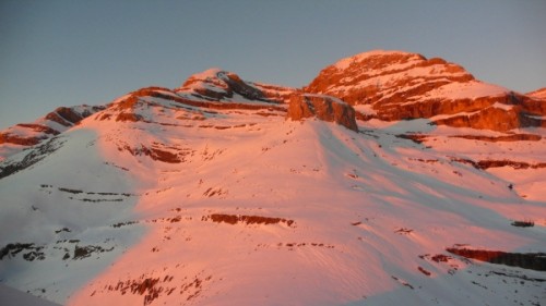 Marbore-13 Monte Perdido, Pico Añisclo and Torre de Goriz in the last glow of the sun