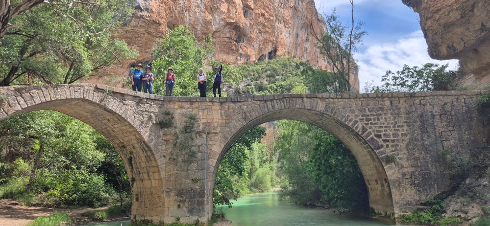Walking through the Vero Canyon near Alquézar