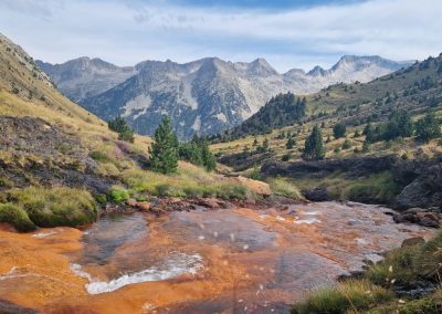 Aneto peak area guided hiking holiday