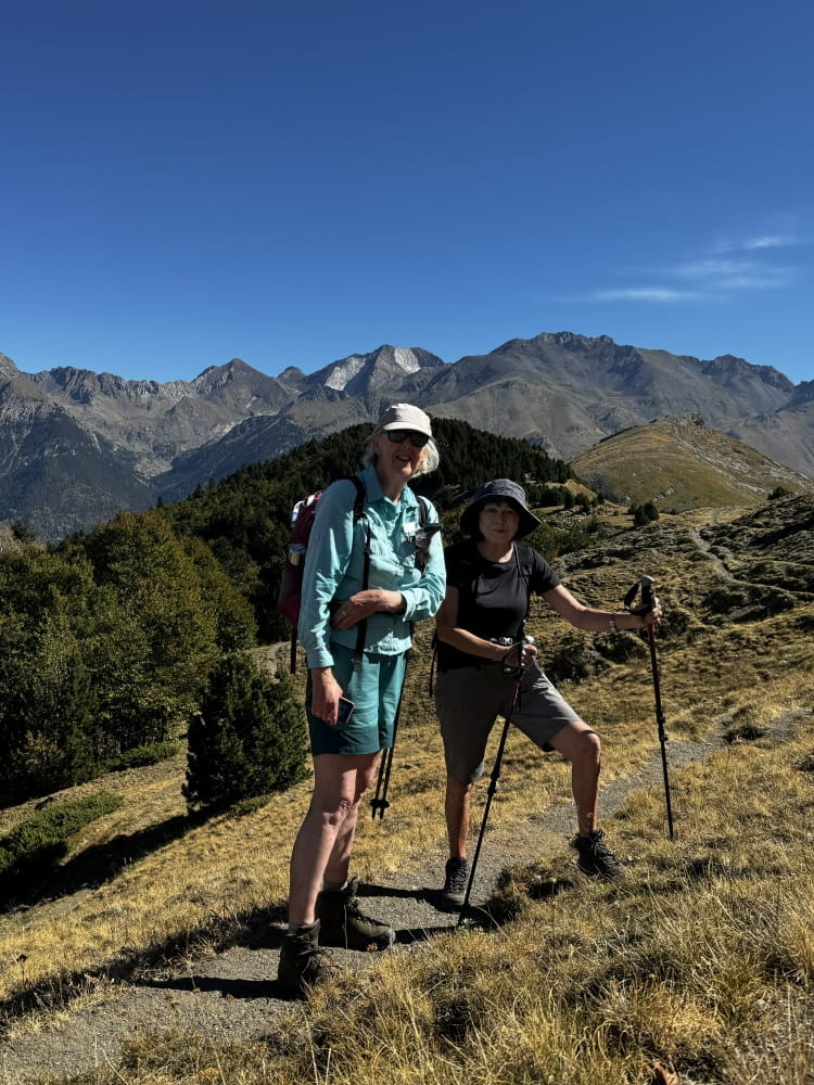 Guided holiday in September in the Pyrenees (1) Ordesa views from Pelopin summit