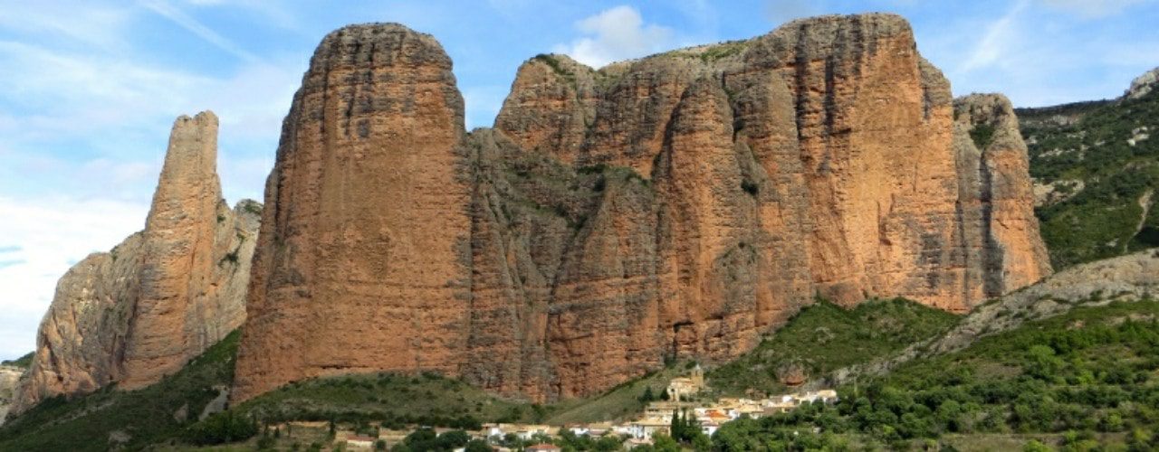 Riglos and Alquézar guided walking holiday