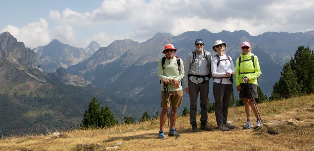 Valle de Tena Explorer: classic walks in the Pyrenees
