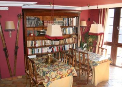 Hotel Almud rest room