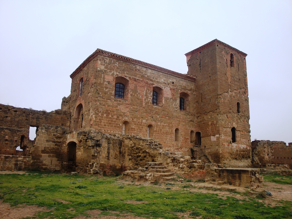 Monte Aragon castle