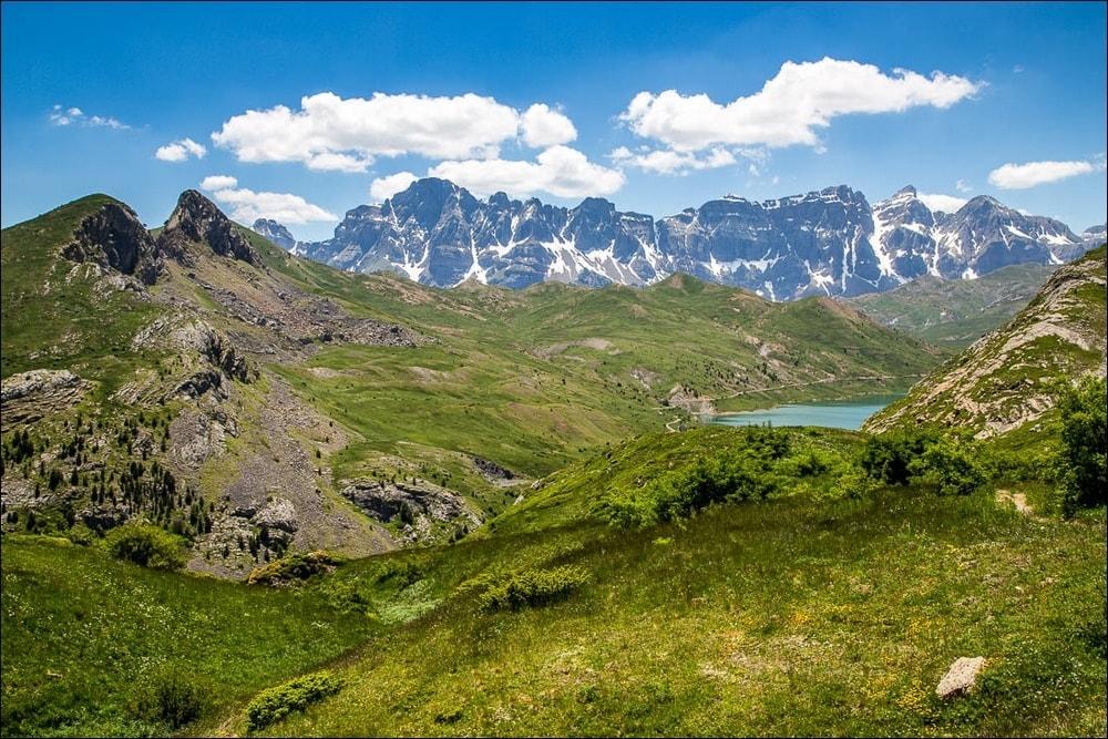 Guided walking in the Valle de Tena