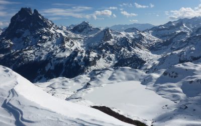 Snowshoeing to Refuge de Larry, Aspe Valley